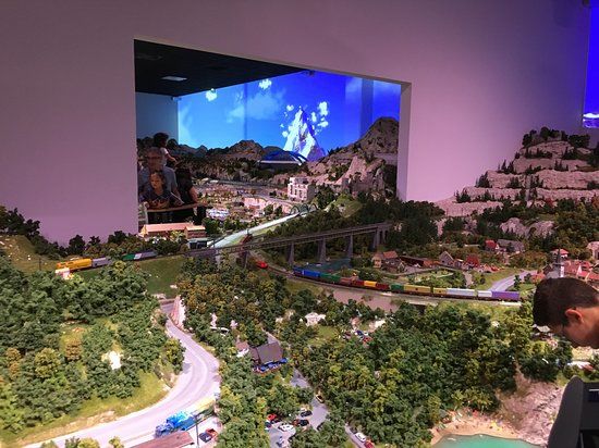 Parque temático Mini World Lyon